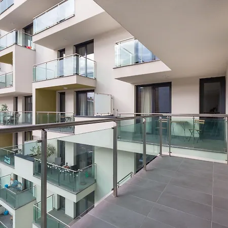 Vagabond Soho 4*