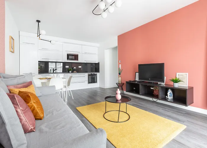 Vagabond Soho Aparthotel 4*