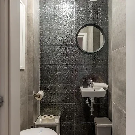 Vagabond Soho 4*