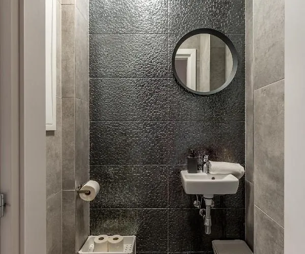 Vagabond Soho 4*